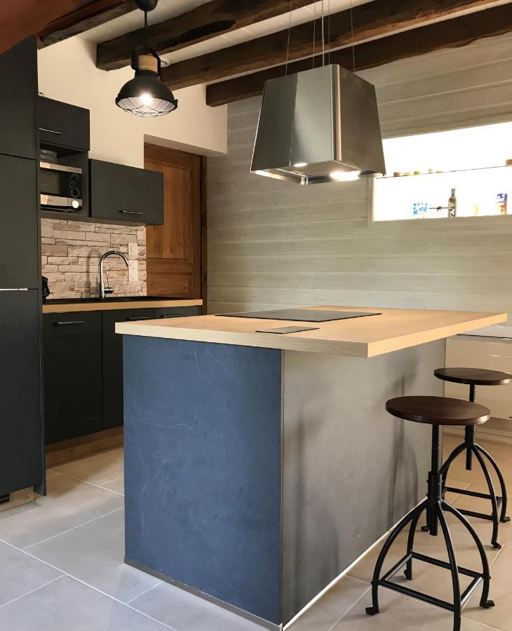 Gite De L'Homme Blanc Soizy-aux-Bois Luaran gambar