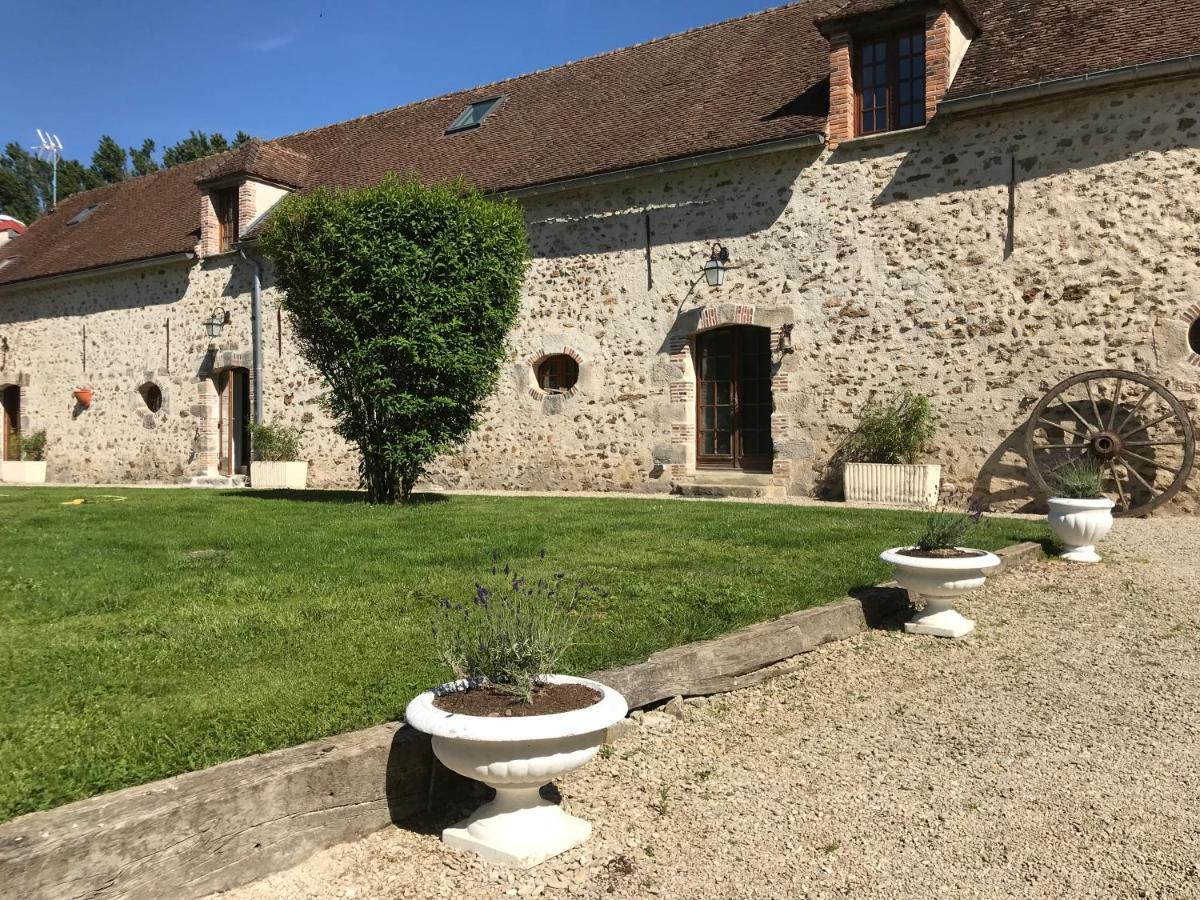 Gite De L'Homme Blanc Soizy-aux-Bois Luaran gambar